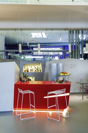 Imagen del bar/restaurante del Hotel President Palermo. Foto 2