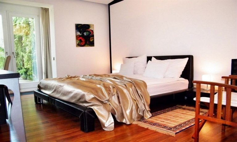 Imagen de la habitación del Hotel President Pantovcak. Foto 3