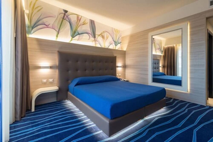 Imagen de la habitación del Hotel President Park. Foto 3