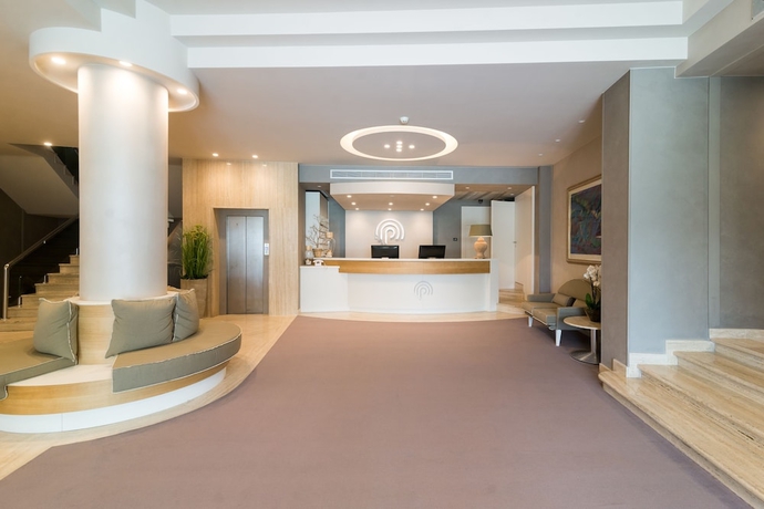 Imagen de los interiores del Hotel President Park. Foto 18