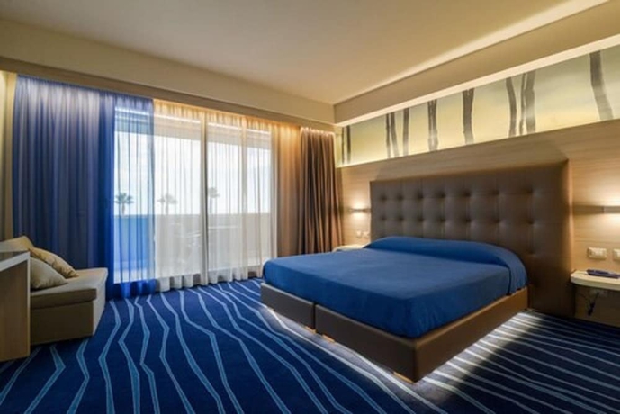 Imagen de la habitación del Hotel President Park. Foto 13