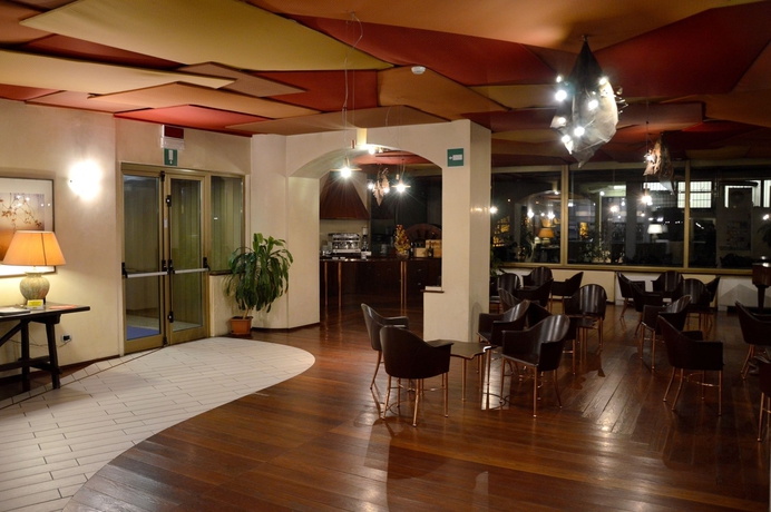 Imagen de los interiores del Hotel President, Prato. Foto 15