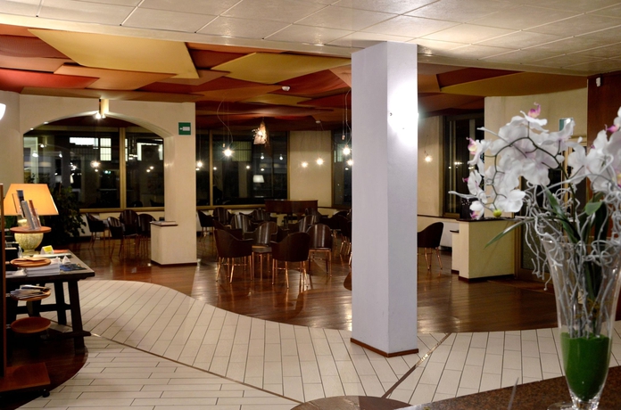 Imagen de los interiores del Hotel President, Prato. Foto 16