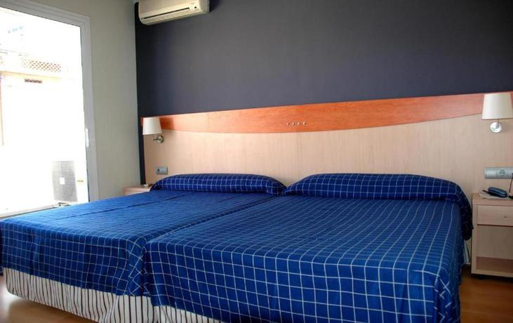 Imagen de la habitación del Hotel President, Salou. Foto 5