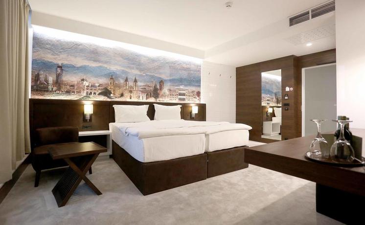 Imagen de la habitación del Hotel President Sarajevo. Foto 8