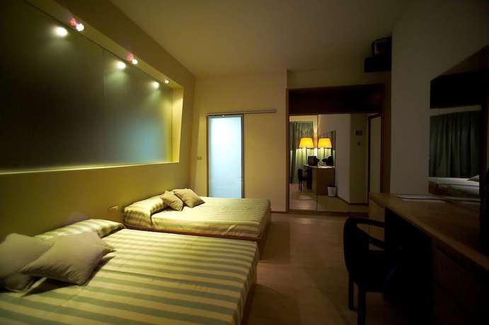 Imagen de la habitación del Hotel President, Silvi. Foto 13