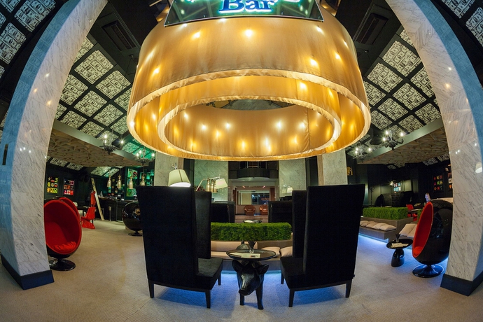 Imagen del bar/restaurante del Hotel President, Ufa. Foto 3