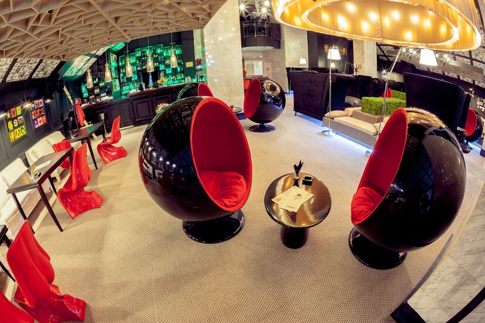 Imagen del bar/restaurante del Hotel President, Ufa. Foto 4