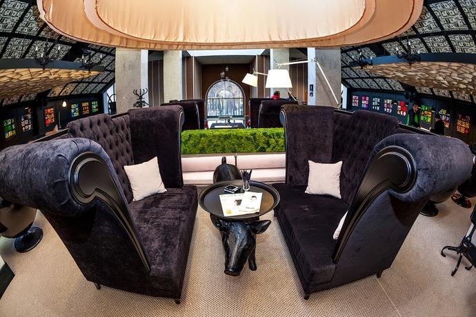 Imagen del bar/restaurante del Hotel President, Ufa. Foto 6