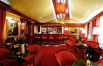 Imagen del bar/restaurante del Hotel President, Zadar. Foto 6