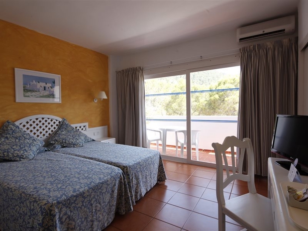 Imagen general del Hotel Presidente, Cala Portinatx. Foto 8