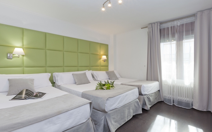 Imagen de la habitación del Hotel Presidente, Granada. Foto 8