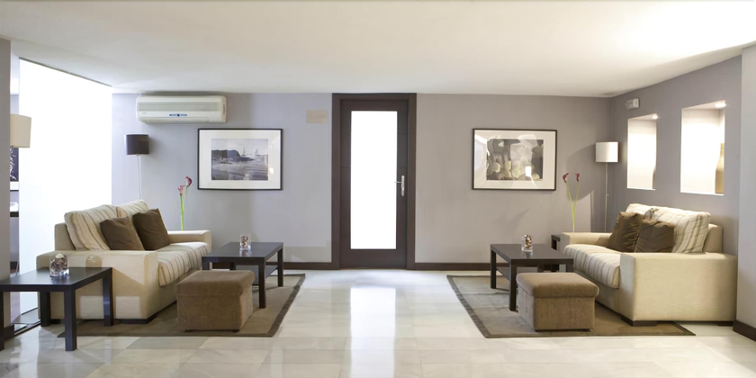 Imagen de los interiores del Hotel Presidente, Granada. Foto 18