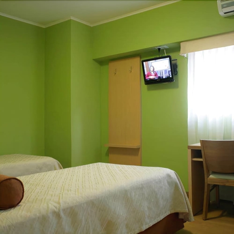Imagen de la habitación del Hotel Presidente Perón. Foto 5