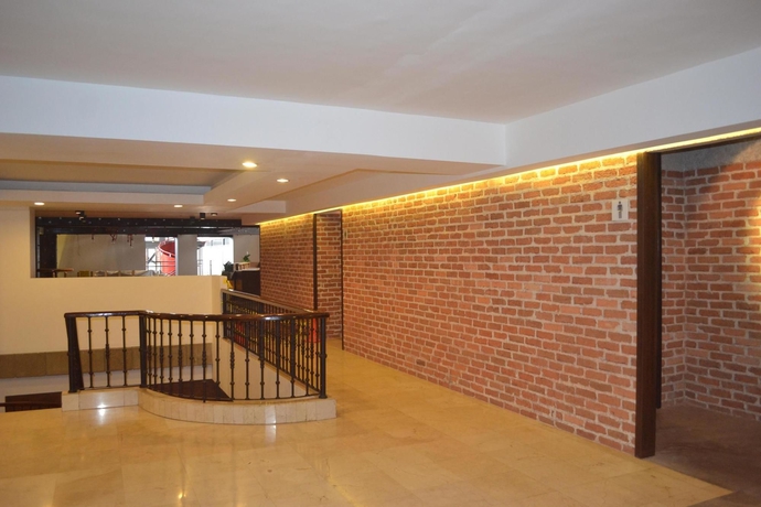 Imagen de los interiores del Hotel Presidente, San José. Foto 13