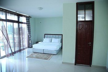 Imagen de la habitación del Hotel Presidential. Foto 6