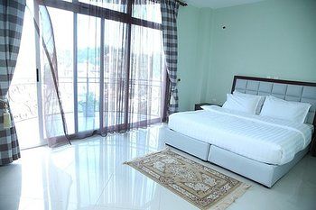 Imagen de la habitación del Hotel Presidential. Foto 7