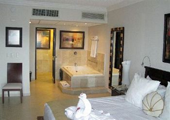 Imagen de la habitación del Hotel Presidential Suites By Lifestyle - All Inclusive. Foto 8