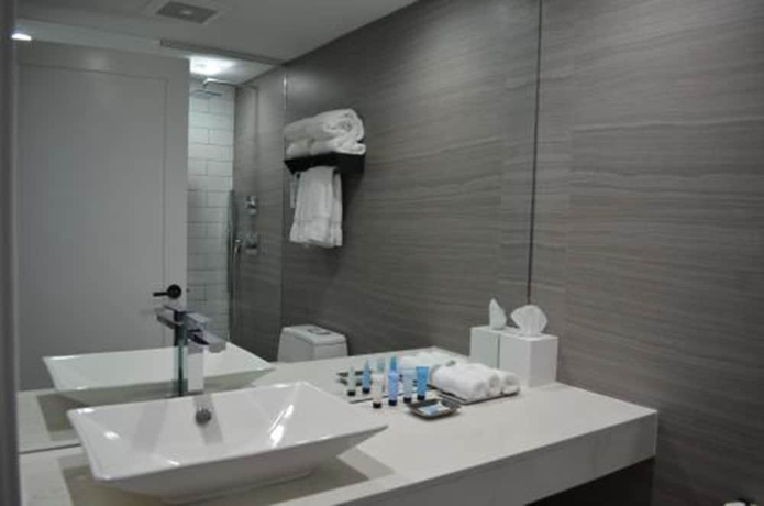 Imagen de la habitación del Hotel Presidio Parkway Inn. Foto 16