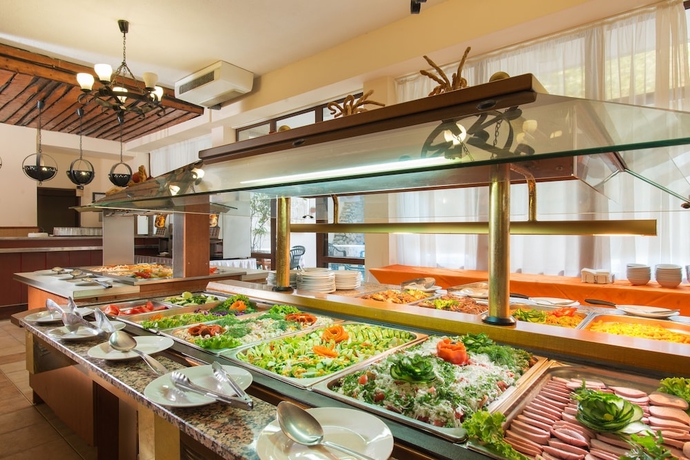 Imagen del bar/restaurante del Hotel Preslav All Inclusive. Foto 4