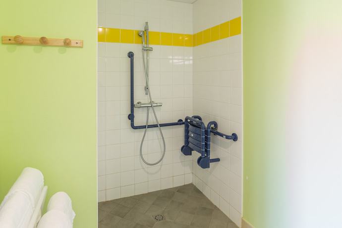 Imagen de la habitación del Hotel Pressoir H&ocirc;tel, Saint-Calais. Foto 12