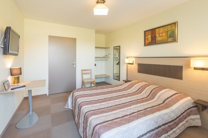 Imagen de la habitación del Hotel Pressoir H&ocirc;tel, Saint-Calais. Foto 13