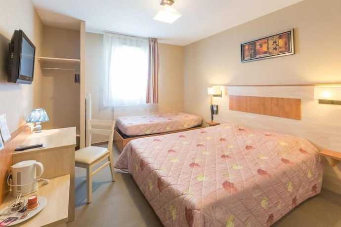 Imagen de la habitación del Hotel Pressoir H&ocirc;tel, Saint-Calais. Foto 18