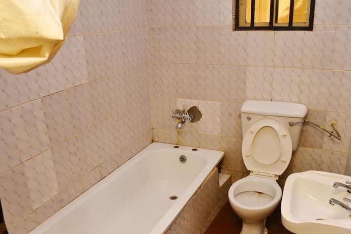 Imagen de la habitación del Hotel Prestige Annex. Foto 8