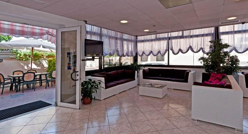 Imagen de los interiores del Hotel Prestige, Camaiore. Foto 18