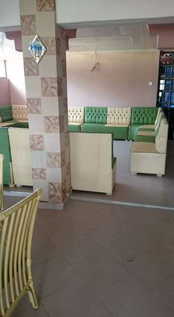 Imagen de los interiores del Hotel Prestige, Ciudad de Meru. Foto 17