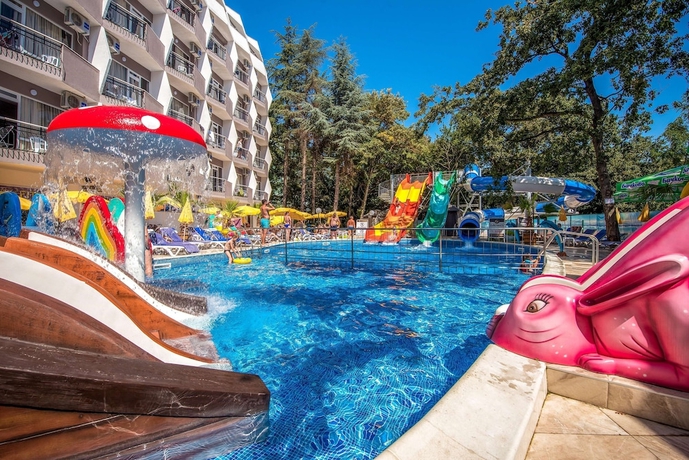 Imagen general del Hotel Prestige Deluxe Hotel Aquapark Club. Foto 1