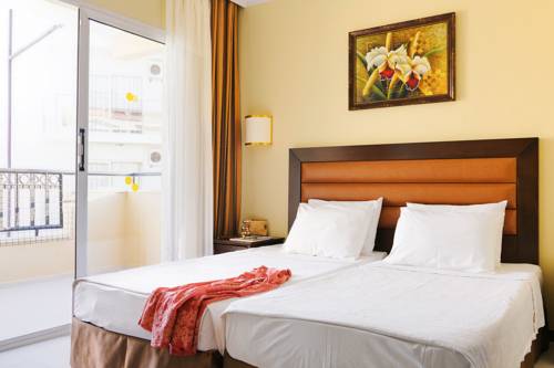Imagen de la habitación del Hotel Prestige Garden. Foto 2