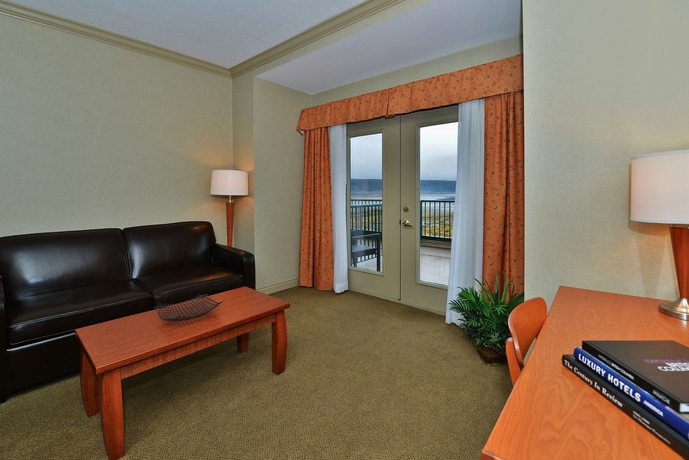 Imagen de los interiores del Hotel Prestige Harbourfront Resort. Foto 15