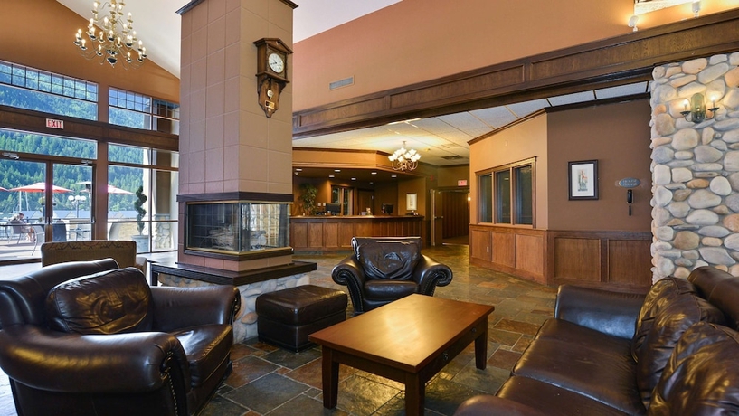 Imagen de los interiores del Hotel Prestige Lakeside Resort. Foto 19