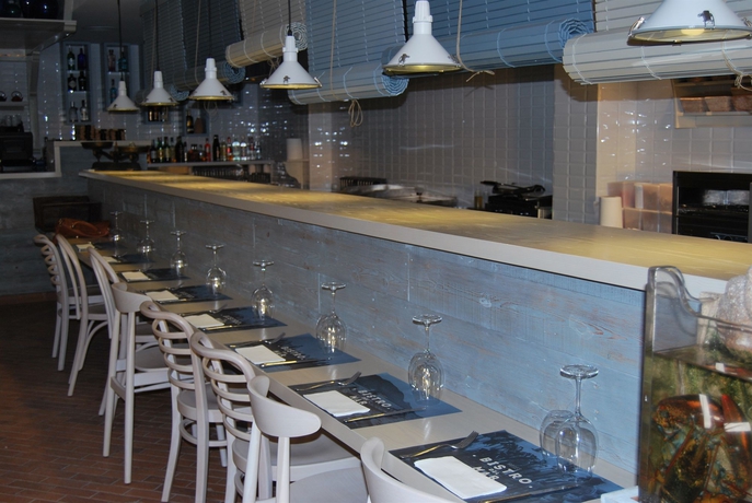 Imagen del bar/restaurante del Hotel Prestige Mar Y Sol. Foto 3