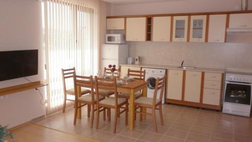 Imagen de la habitación del Hotel Prestige Mer D'azur. Foto 9