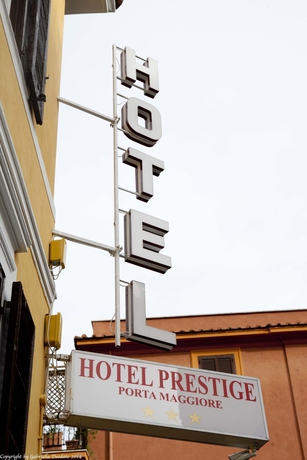 Imagen de los exteriores del Hotel Prestige Porta Maggiore. Foto 7