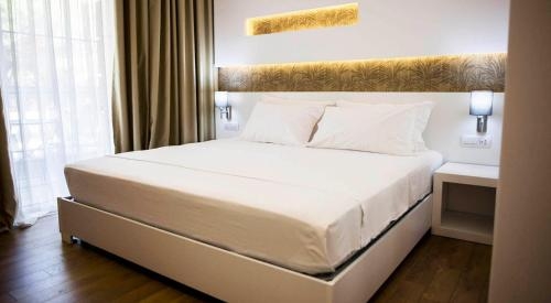Imagen de la habitación del Hotel Prestige Resort, Golem. Foto 6