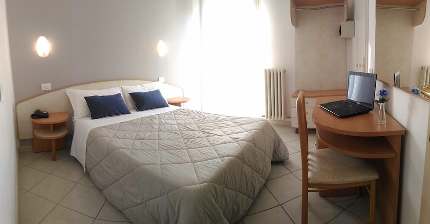 Imagen de la habitación del Hotel Prestige, Rimini. Foto 3