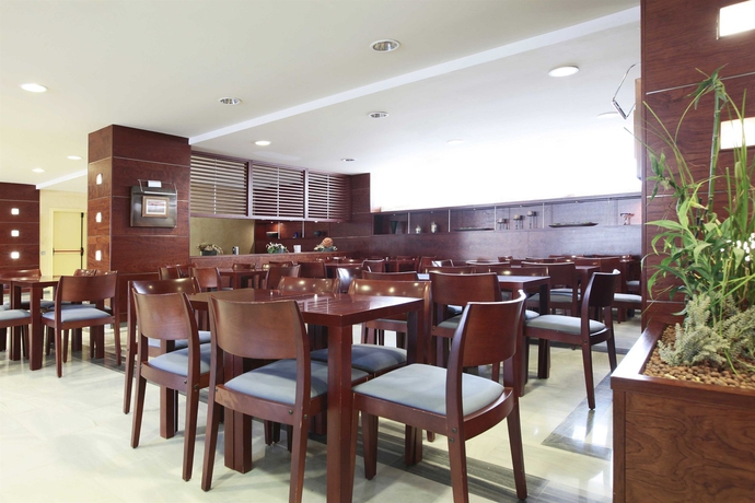 Imagen de los interiores del Hotel Prestige Sant Marc. Foto 14