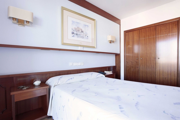 Imagen de la habitación del Hotel Prestige Sant Marc. Foto 7