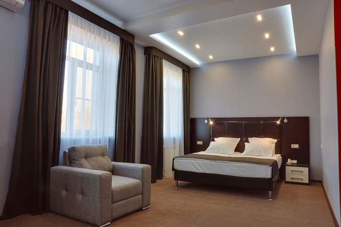 Imagen de la habitación del Hotel Prestige Seven Kings. Foto 2