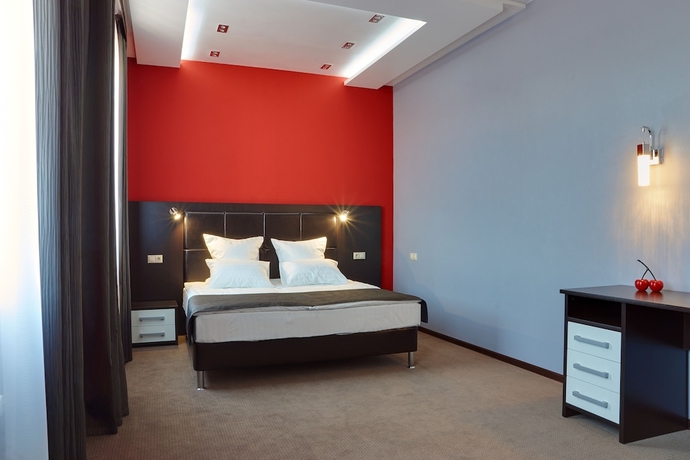 Imagen de la habitación del Hotel Prestige Seven Kings. Foto 6
