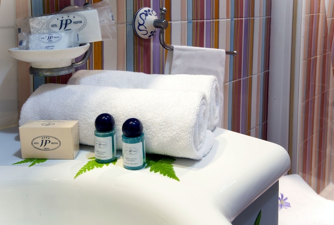 Imagen de la habitación del Hotel Prestige, Sorrento. Foto 8