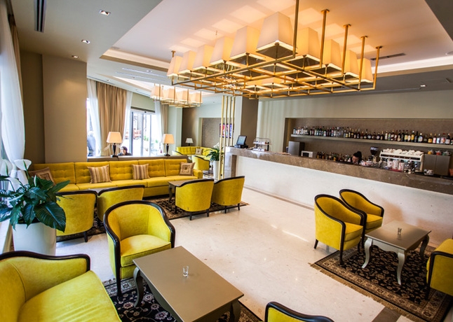 Imagen del bar/restaurante del Hotel Prestige Tirana. Foto 3