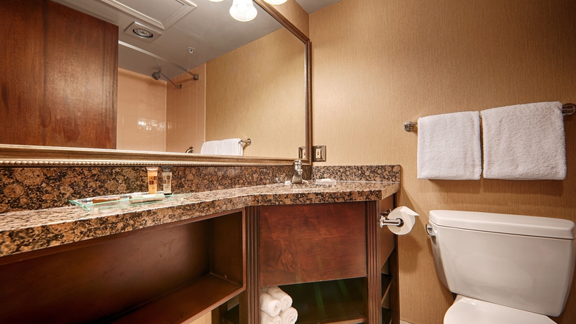 Imagen de la habitación del Hotel Prestige Vernon Lodge and Conference Centre. Foto 5