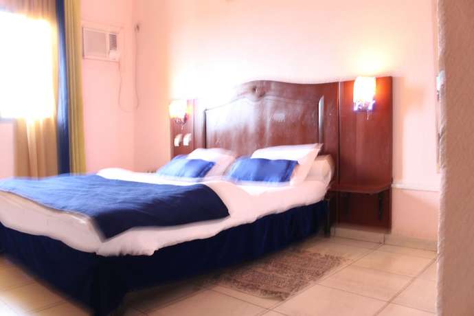 Imagen de la habitación del Hotel Prestige, Yaound&eacute;. Foto 3