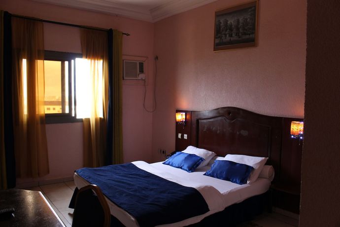 Imagen de la habitación del Hotel Prestige, Yaound&eacute;. Foto 7