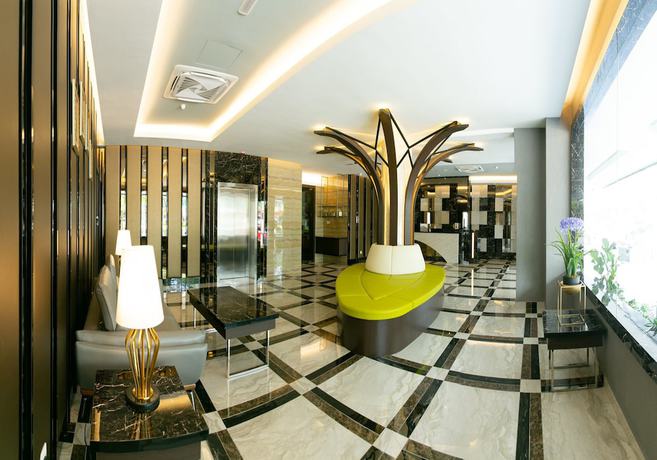 Imagen de los interiores del Hotel Prestigo. Foto 13