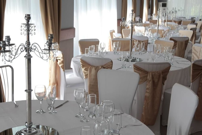 Imagen del bar/restaurante del Hotel Prestol. Foto 4